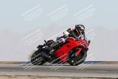 media/Dec-01-2025-Moto Forza (Mon) [[2daa91e15f]]/2-Intermediate Group/Session 2 Turn 9 Entry/